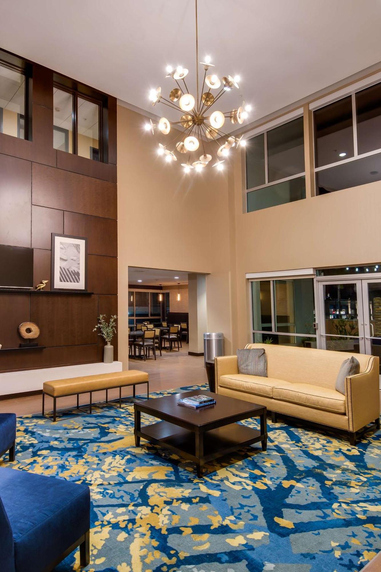 Hampton Inn & Suites Los Angeles - Glendale Dış mekan fotoğraf