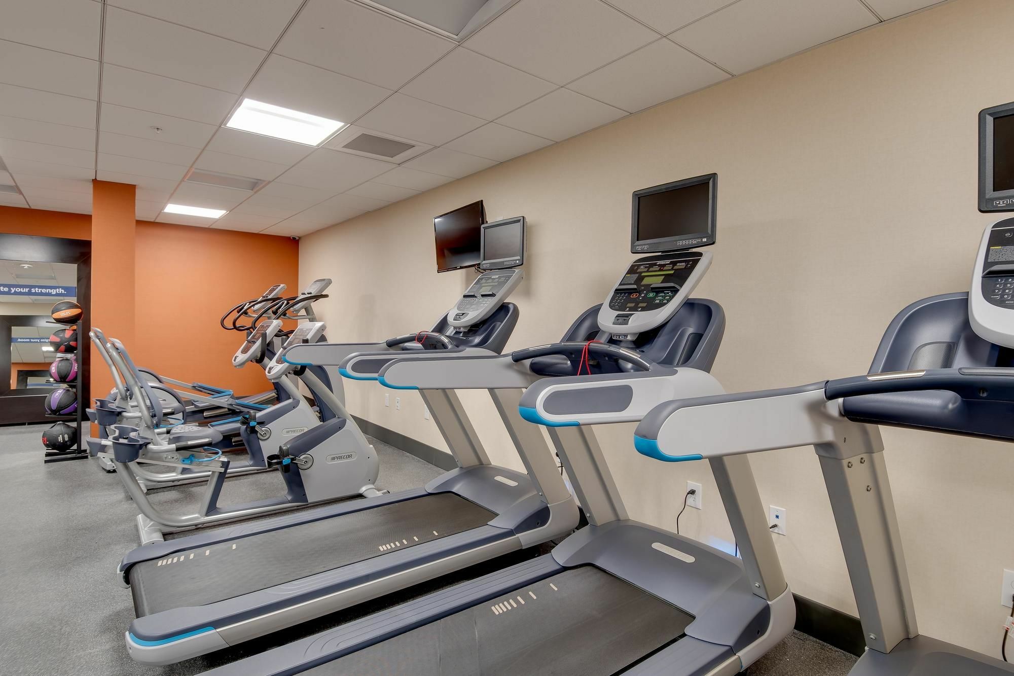 Hampton Inn & Suites Los Angeles - Glendale Dış mekan fotoğraf