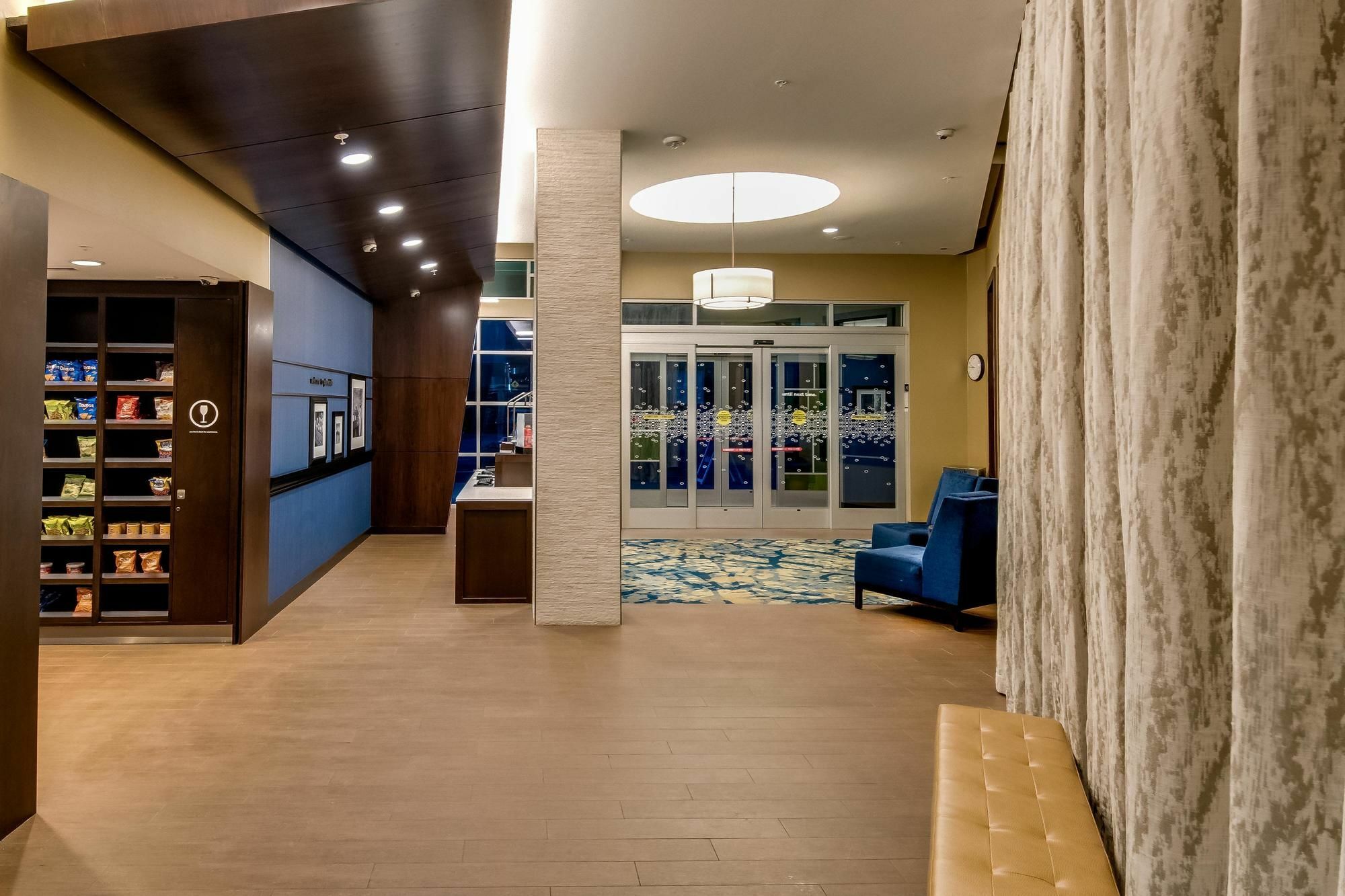 Hampton Inn & Suites Los Angeles - Glendale Dış mekan fotoğraf